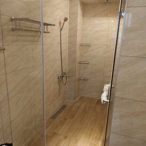 面盆龍頭K-600沐浴龍頭K-602沖洗器K-614-12收納三角架S-001衛生紙架S-002置衣架S-304